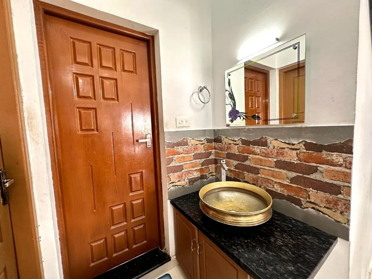 4 Bhk Homestay Anaviratty 0*,  India